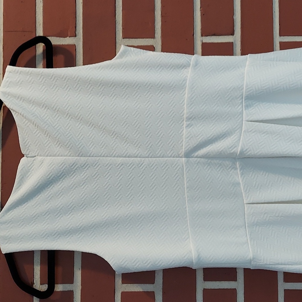 TIANA B. Cream/white textured sleeveless dress sz 8 - Picture 8 of 8